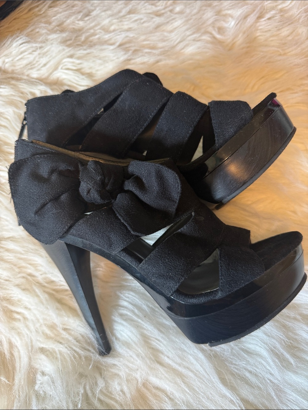 Michael antonio Black Strappy Floral Platform High Heels - Women's